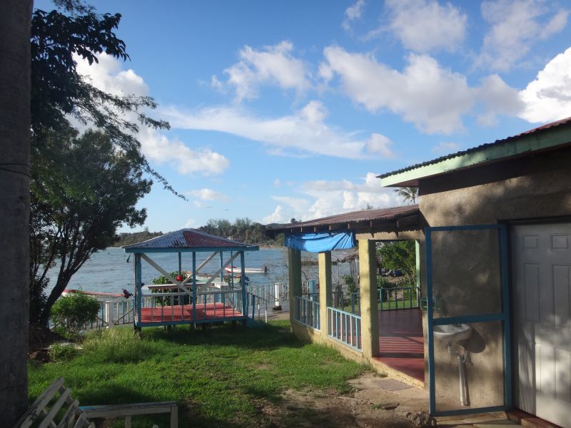 Waikiki Guesthouse 