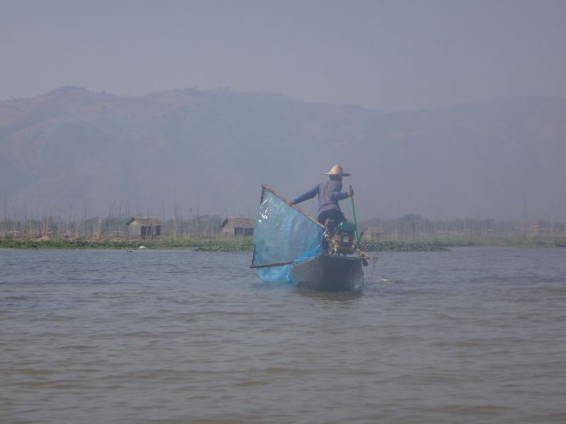 Auf dem Inle Lake  